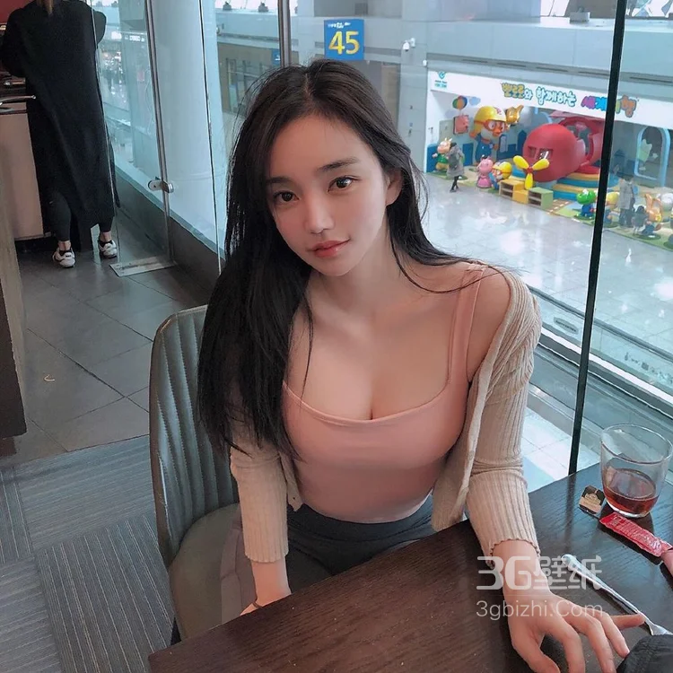 性感可爱长发美女沙滩比基尼写真，精选自拍生活照片图集 第3张 - 性感美女写真