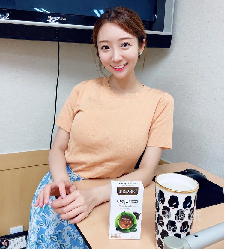 韩国超丰满性感美女老师박유진生活照写真图片集 第8张 - 性感美女写真